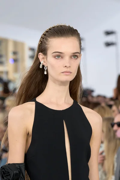 Look 140
